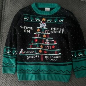 Black and Green Gaming Sweater